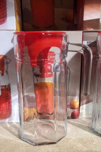 Кувшин 1,4 л с крышкой стекло